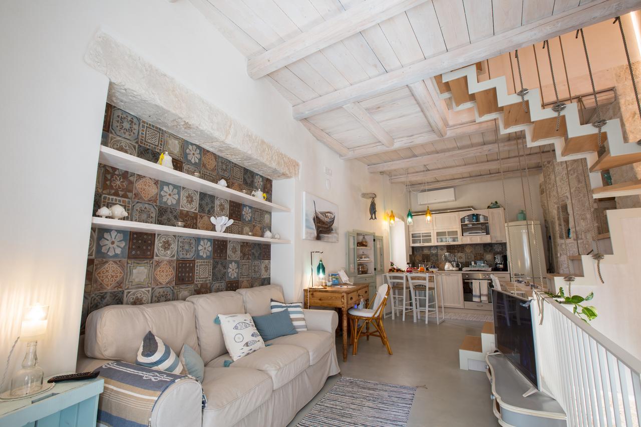 Trame - La Naca Sul Porto Bed & Breakfast Polignano a Mare Bagian luar foto